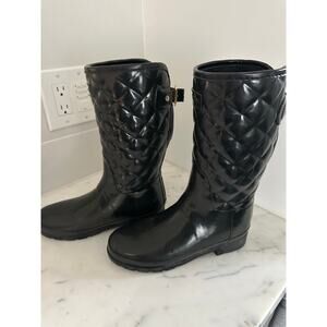 HUNTER REFINED GLOSS QUILTED WATERPROOF BOOTS/DARK SLATE